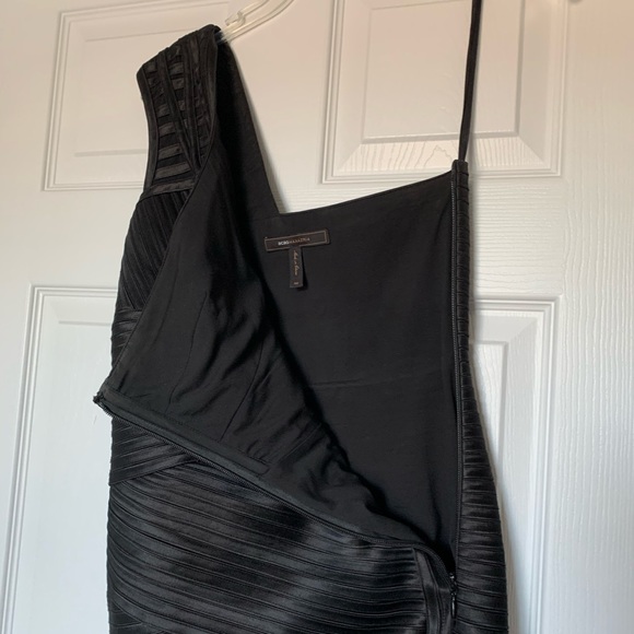 BCBG Maxazria Dress - Picture 4 of 5